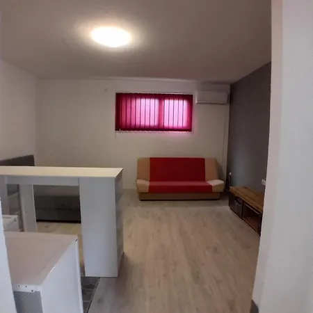 아파트 Aleja Park Indija